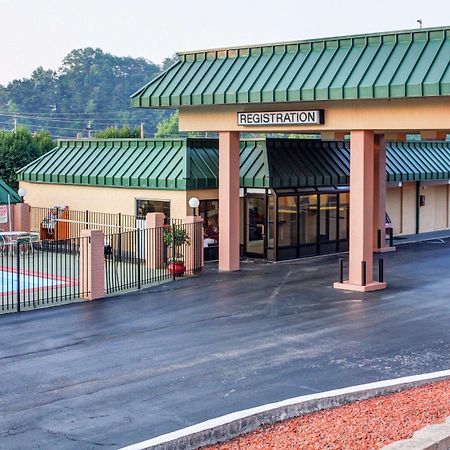 Econo Lodge Rocky Top Exterior photo