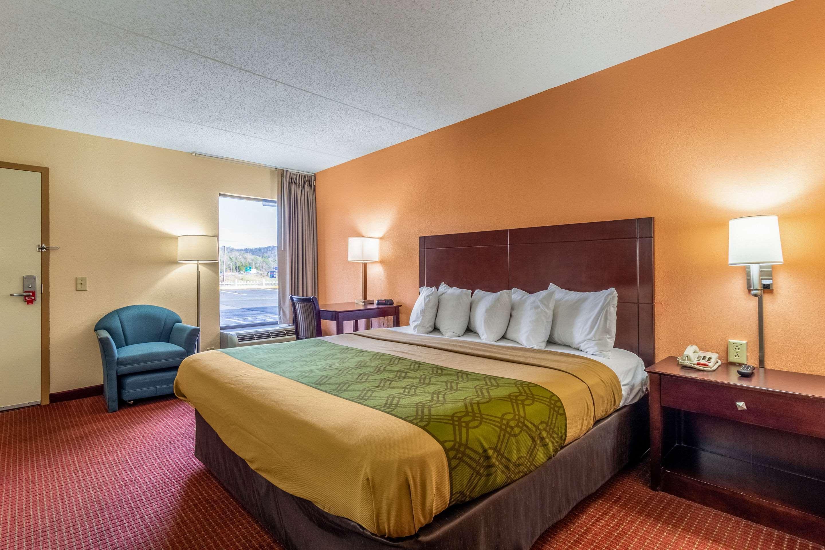 Econo Lodge Rocky Top Exterior photo